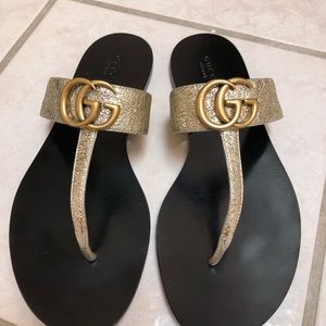 Gucci Sandals in Gold